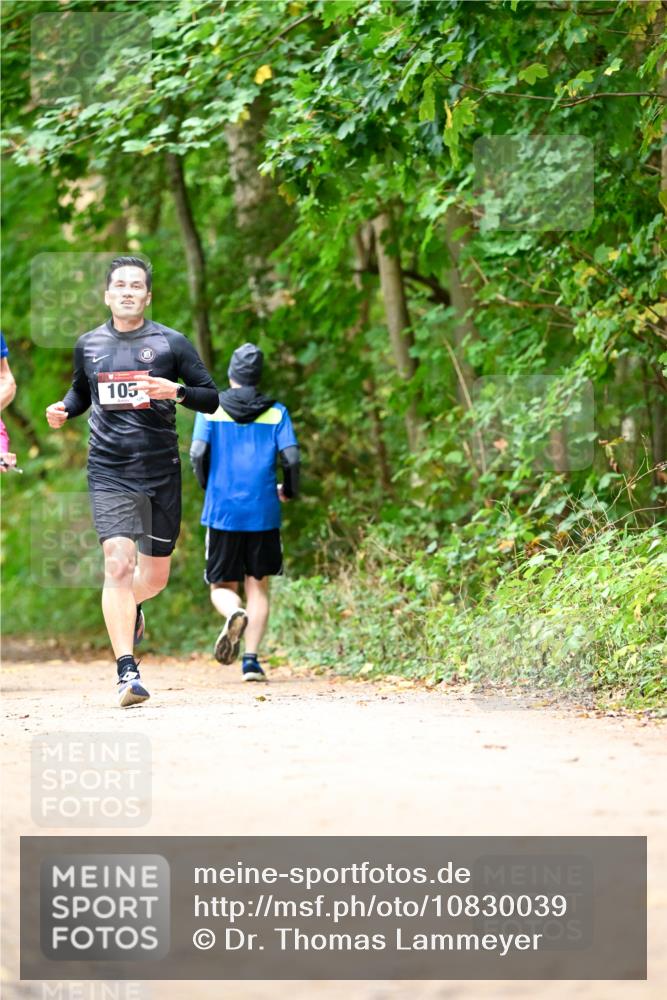 11.10.2026 - Bramfelder Halbmarathon 2026 Dr. Thomas Lammeyer http://msf.ph/oto/10830039 11.10.2026 11:12:22 Laufen 105 meine-sportfotos.de