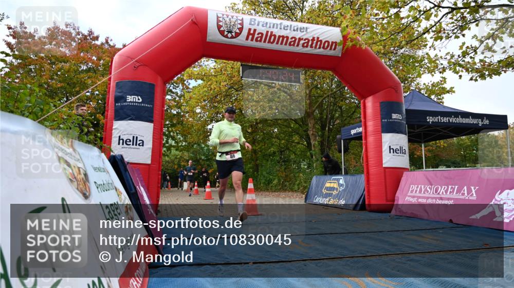 11.10.2026 - Bramfelder Halbmarathon 2026 J. Mangold http://msf.ph/oto/10830045 11.10.2026 11:10:22 Laufen 9, 88, 201, 230, 729 meine-sportfotos.de