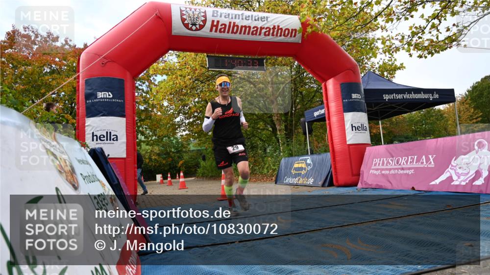 11.10.2026 - Bramfelder Halbmarathon 2026 J. Mangold http://msf.ph/oto/10830072 11.10.2026 11:10:31 Laufen 29, 201, 729 meine-sportfotos.de