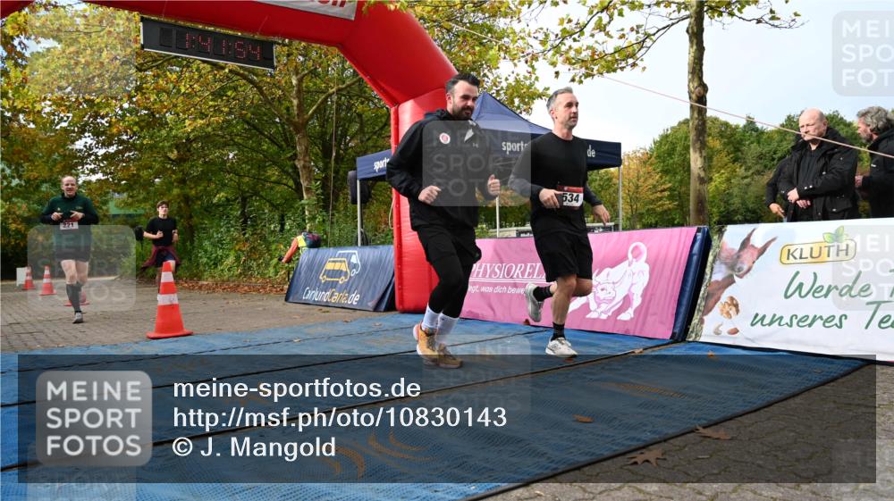 11.10.2026 - Bramfelder Halbmarathon 2026 J. Mangold http://msf.ph/oto/10830143 11.10.2026 11:11:53 Laufen 221, 328, 534, 649 meine-sportfotos.de
