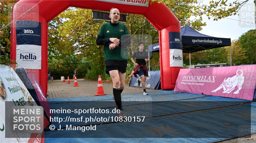 11.10.2026 - Bramfelder Halbmarathon 2026 J. Mangold http://msf.ph/oto/10830157 11.10.2026 11:11:55 Laufen 221, 328, 534, 649 meine-sportfotos.de