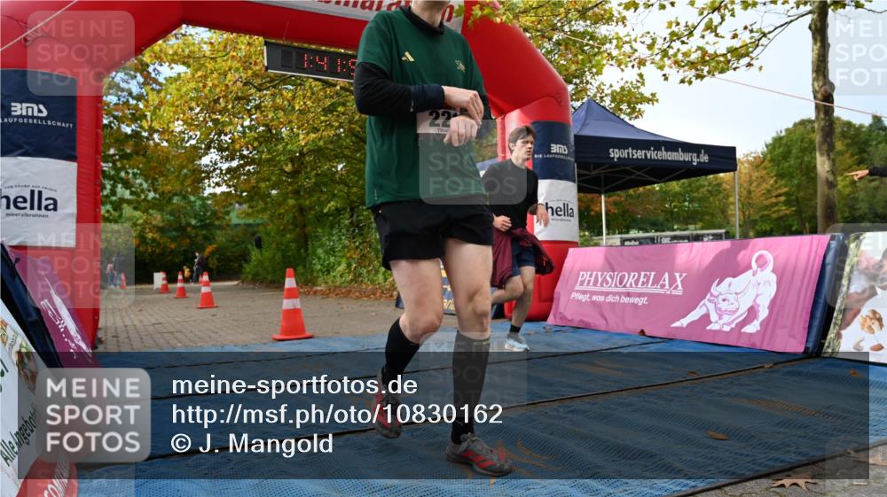 11.10.2026 - Bramfelder Halbmarathon 2026 J. Mangold http://msf.ph/oto/10830162 11.10.2026 11:11:55 Laufen 221, 328, 534, 649 meine-sportfotos.de