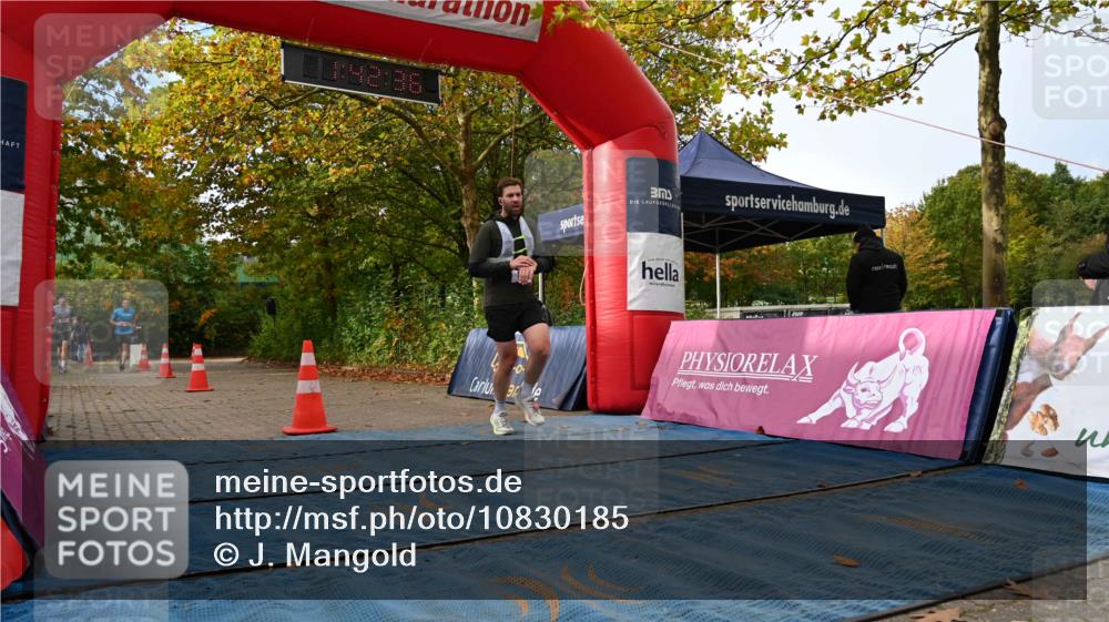 11.10.2026 - Bramfelder Halbmarathon 2026 J. Mangold http://msf.ph/oto/10830185 11.10.2026 11:12:35 Laufen 562, 563, 633 meine-sportfotos.de