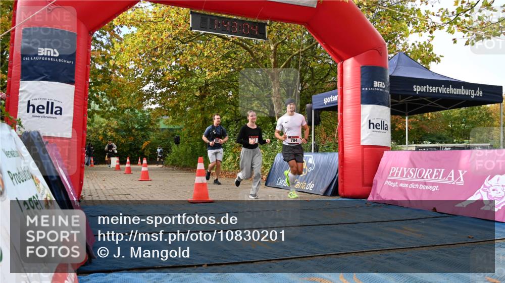 11.10.2026 - Bramfelder Halbmarathon 2026 J. Mangold http://msf.ph/oto/10830201 11.10.2026 11:13:03 Laufen 205, 783, 784, 792 meine-sportfotos.de