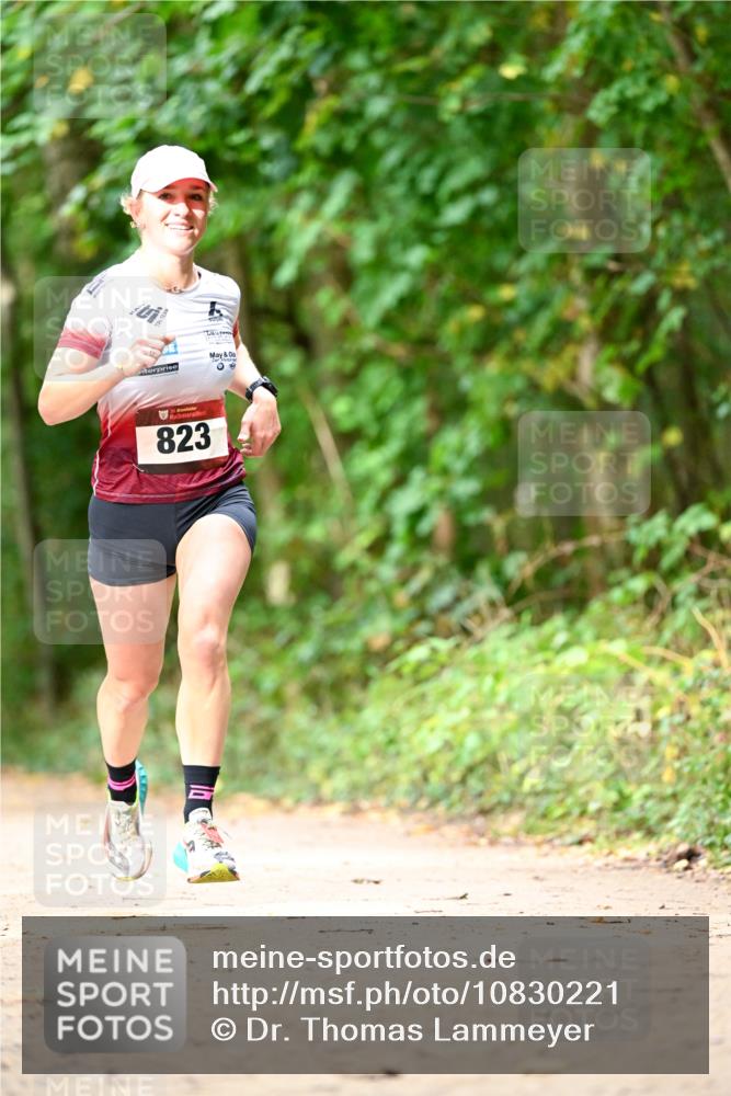 11.10.2026 - Bramfelder Halbmarathon 2026 Dr. Thomas Lammeyer http://msf.ph/oto/10830221 11.10.2026 11:12:49 Laufen 35, 823 meine-sportfotos.de
