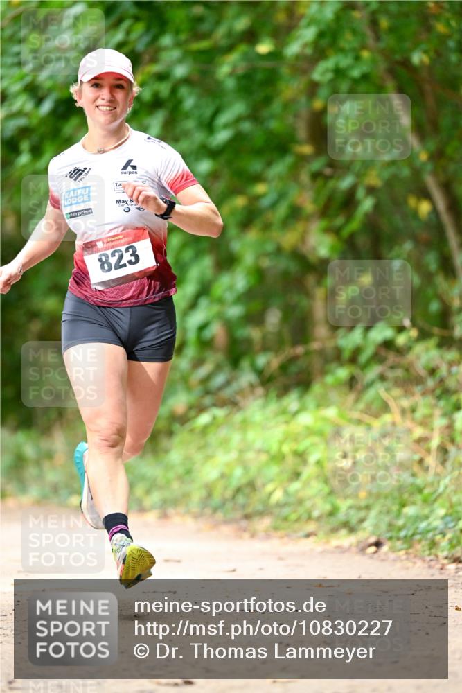11.10.2026 - Bramfelder Halbmarathon 2026 Dr. Thomas Lammeyer http://msf.ph/oto/10830227 11.10.2026 11:12:50 Laufen 823 meine-sportfotos.de