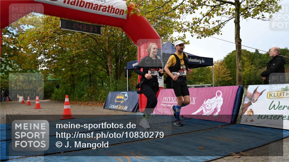 11.10.2026 - Bramfelder Halbmarathon 2026 J. Mangold http://msf.ph/oto/10830279 11.10.2026 11:13:36 Laufen 52, 359, 361 meine-sportfotos.de