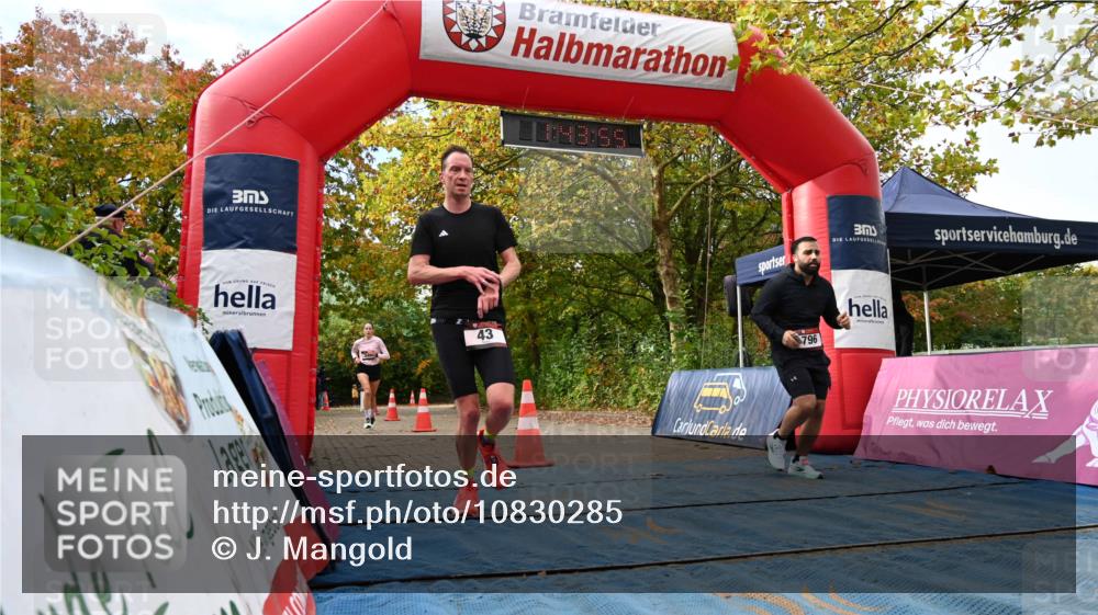 11.10.2026 - Bramfelder Halbmarathon 2026 J. Mangold http://msf.ph/oto/10830285 11.10.2026 11:13:53 Laufen 43, 346, 796 meine-sportfotos.de