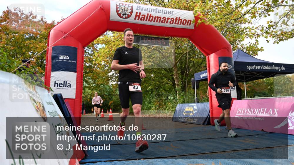 11.10.2026 - Bramfelder Halbmarathon 2026 J. Mangold http://msf.ph/oto/10830287 11.10.2026 11:13:54 Laufen 43, 346, 796 meine-sportfotos.de