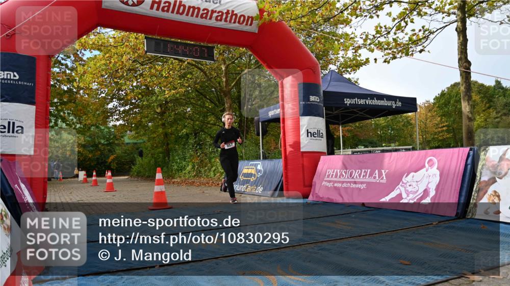 11.10.2026 - Bramfelder Halbmarathon 2026 J. Mangold http://msf.ph/oto/10830295 11.10.2026 11:14:05 Laufen 357 meine-sportfotos.de
