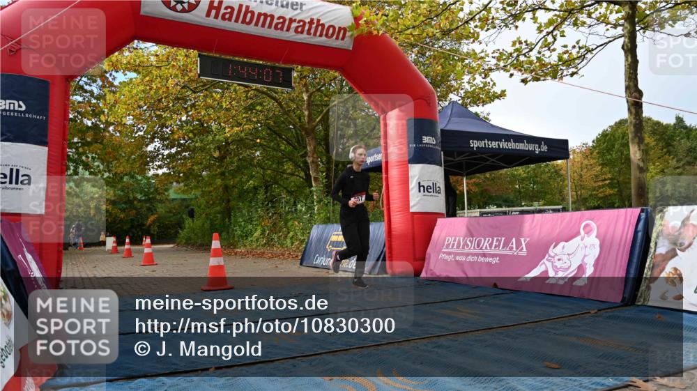 11.10.2026 - Bramfelder Halbmarathon 2026 J. Mangold http://msf.ph/oto/10830300 11.10.2026 11:14:06 Laufen 357 meine-sportfotos.de