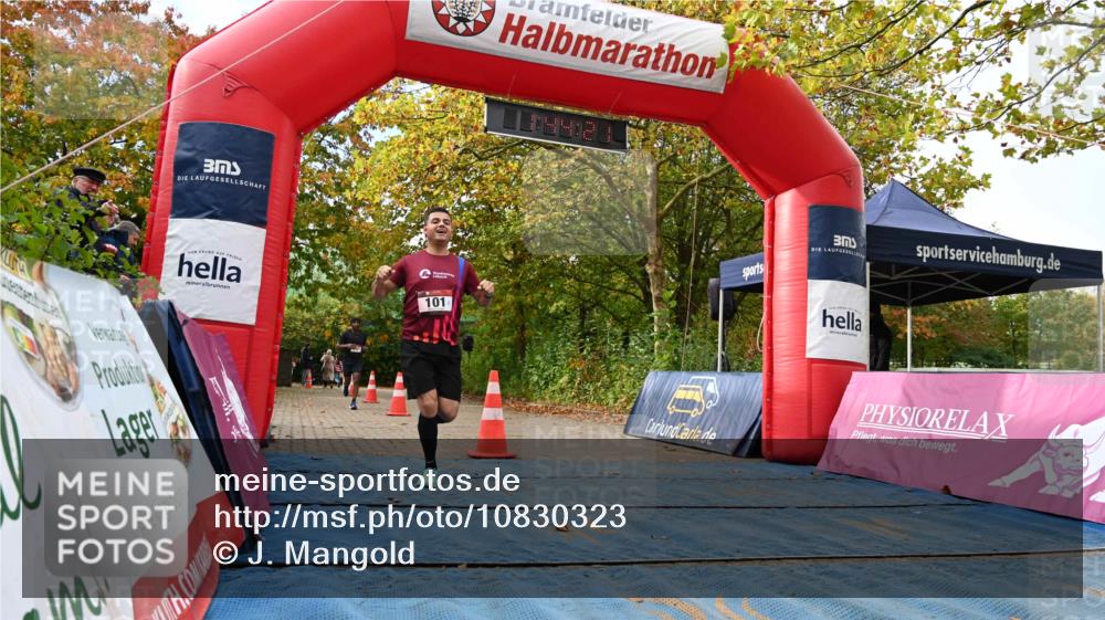 11.10.2026 - Bramfelder Halbmarathon 2026 J. Mangold http://msf.ph/oto/10830323 11.10.2026 11:14:20 Laufen 101, 760 meine-sportfotos.de