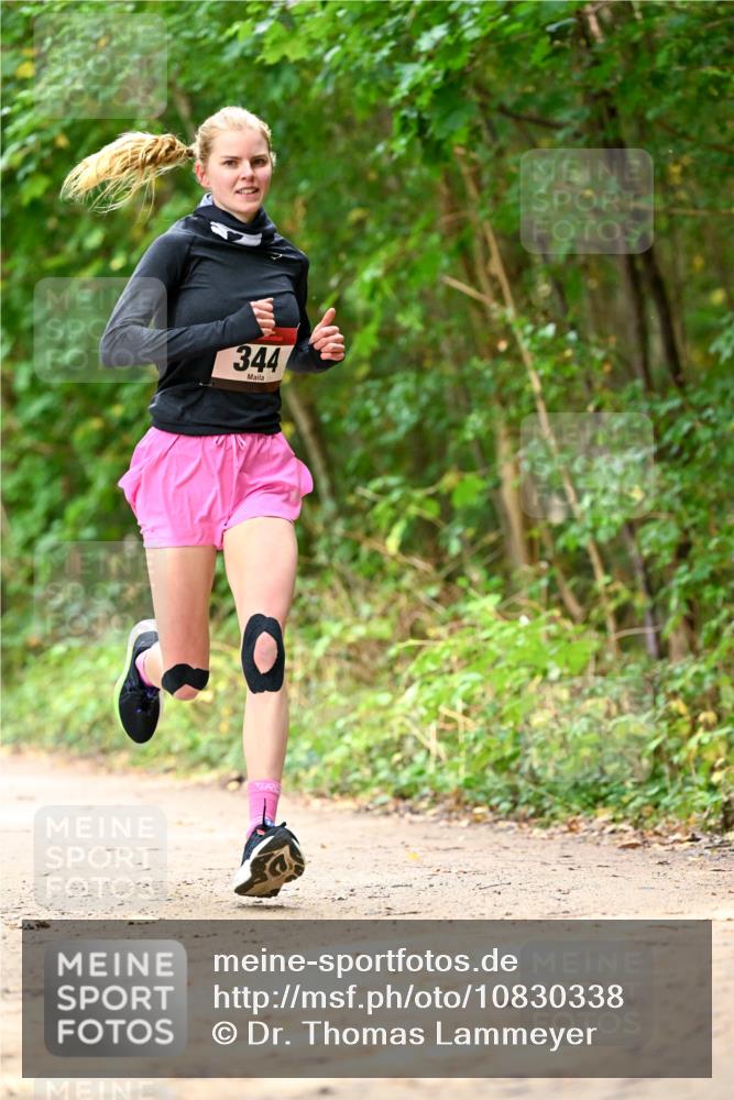 11.10.2026 - Bramfelder Halbmarathon 2026 Dr. Thomas Lammeyer http://msf.ph/oto/10830338 11.10.2026 11:13:07 Laufen 344 meine-sportfotos.de