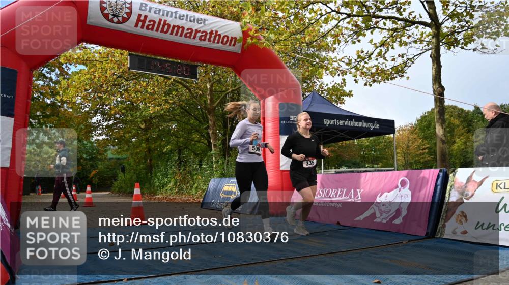11.10.2026 - Bramfelder Halbmarathon 2026 J. Mangold http://msf.ph/oto/10830376 11.10.2026 11:15:18 Laufen 335, 509 meine-sportfotos.de