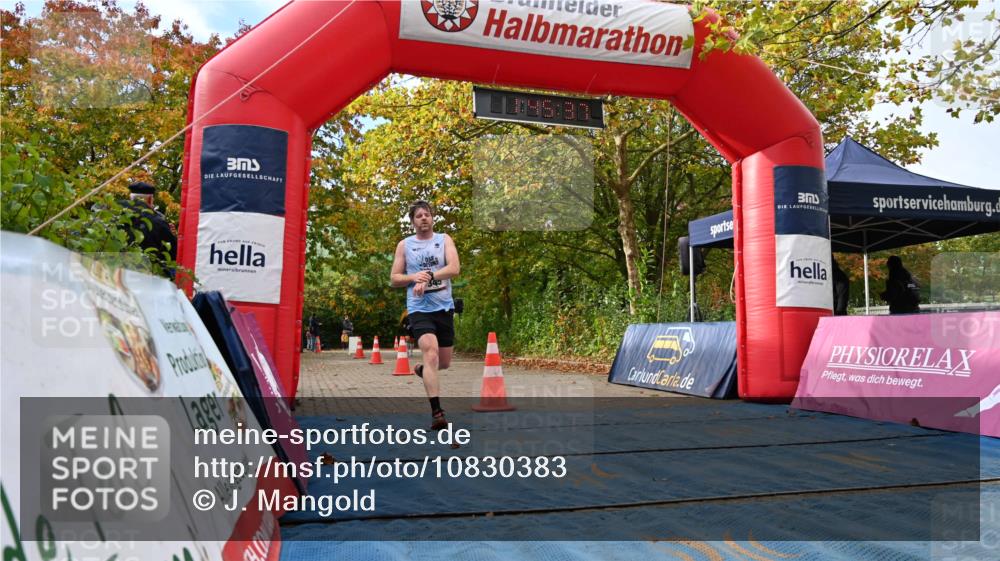11.10.2026 - Bramfelder Halbmarathon 2026 J. Mangold http://msf.ph/oto/10830383 11.10.2026 11:15:35 Laufen 345 meine-sportfotos.de