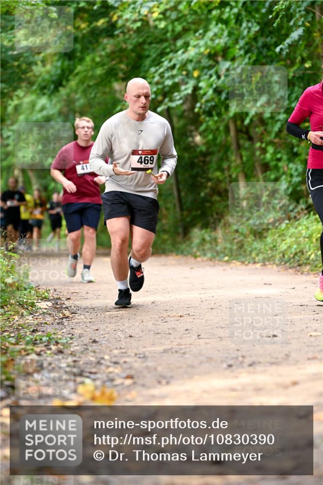11.10.2026 - Bramfelder Halbmarathon 2026 Dr. Thomas Lammeyer http://msf.ph/oto/10830390 11.10.2026 11:13:18 Laufen 7, 411, 469 meine-sportfotos.de
