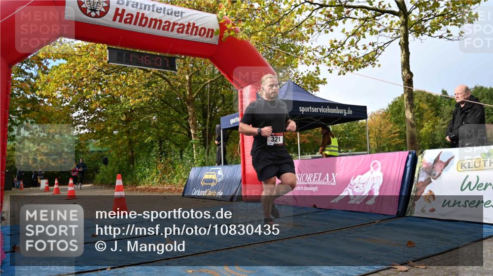 11.10.2026 - Bramfelder Halbmarathon 2026 J. Mangold http://msf.ph/oto/10830435 11.10.2026 11:16:05 Laufen 321, 725 meine-sportfotos.de