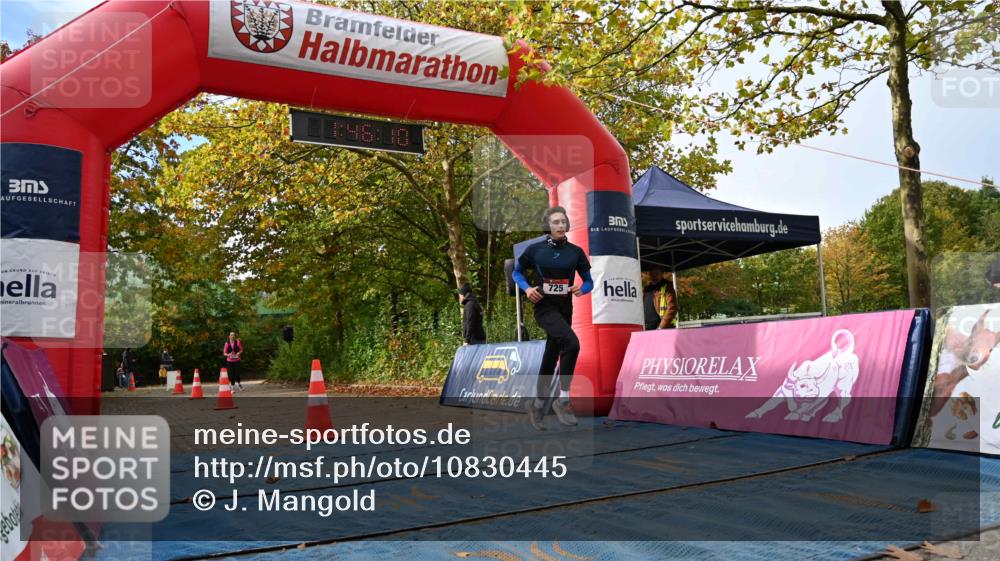 11.10.2026 - Bramfelder Halbmarathon 2026 J. Mangold http://msf.ph/oto/10830445 11.10.2026 11:16:09 Laufen 321, 624, 725 meine-sportfotos.de