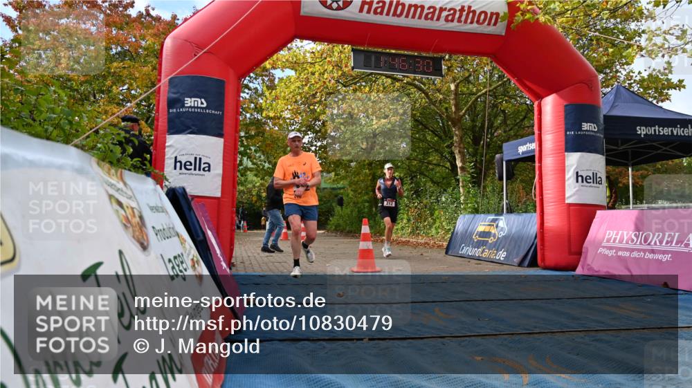 11.10.2026 - Bramfelder Halbmarathon 2026 J. Mangold http://msf.ph/oto/10830479 11.10.2026 11:16:29 Laufen 212, 358, 811 meine-sportfotos.de