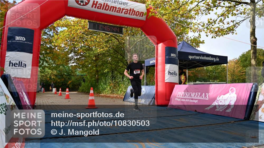 11.10.2026 - Bramfelder Halbmarathon 2026 J. Mangold http://msf.ph/oto/10830503 11.10.2026 11:16:42 Laufen 641 meine-sportfotos.de