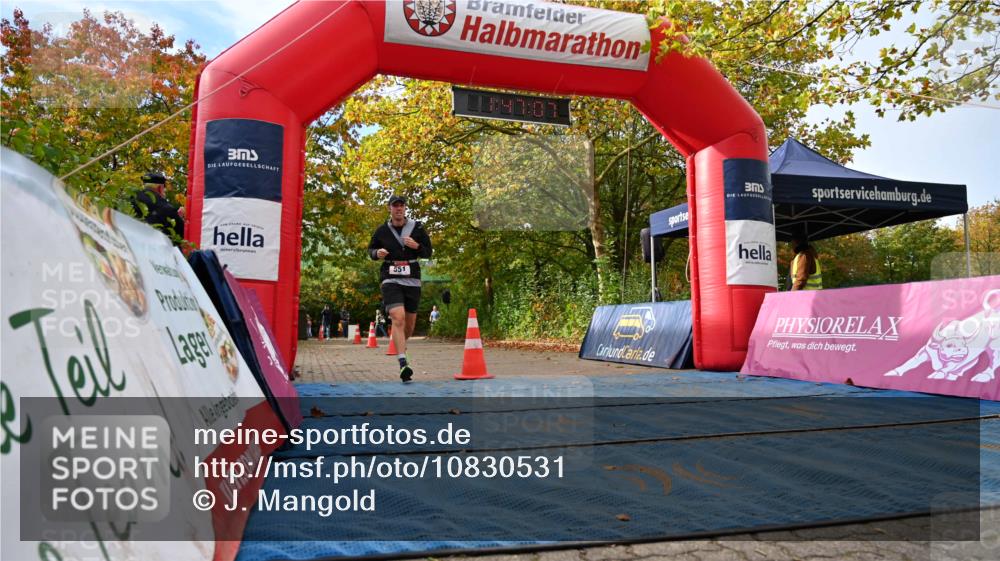 11.10.2026 - Bramfelder Halbmarathon 2026 J. Mangold http://msf.ph/oto/10830531 11.10.2026 11:17:06 Laufen 460, 551 meine-sportfotos.de