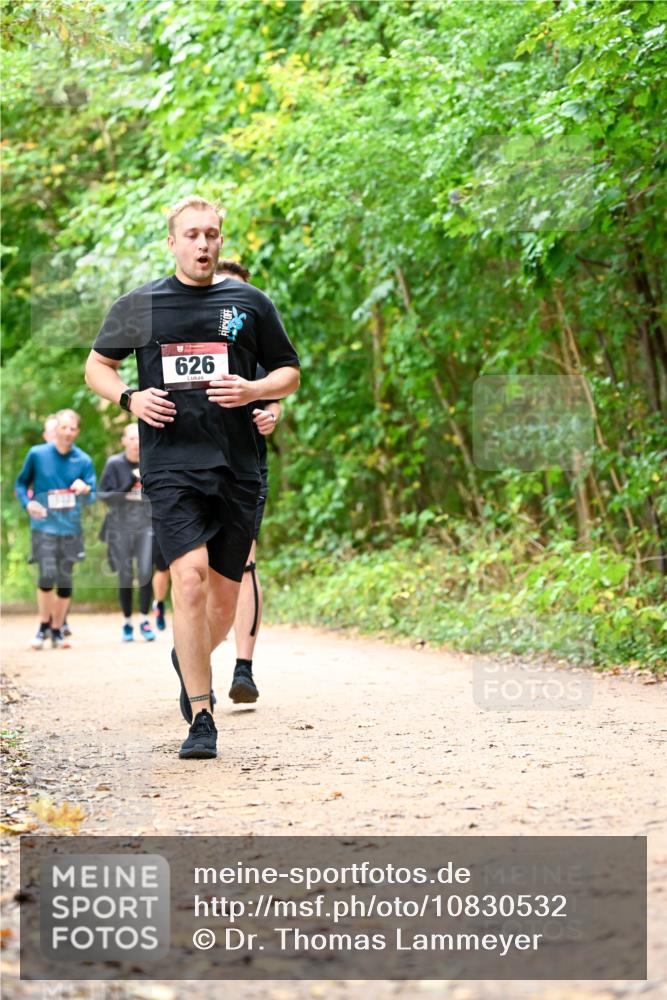 11.10.2026 - Bramfelder Halbmarathon 2026 Dr. Thomas Lammeyer http://msf.ph/oto/10830532 11.10.2026 11:13:32 Laufen 626 meine-sportfotos.de