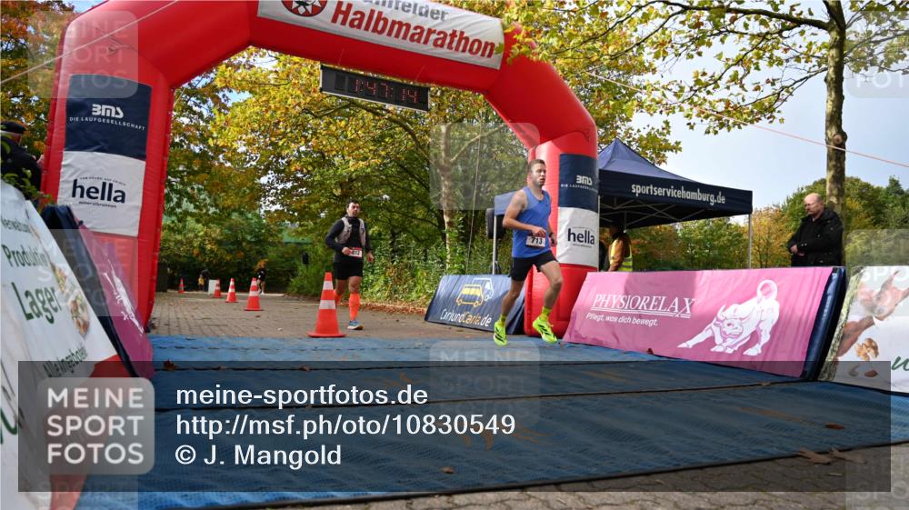 11.10.2026 - Bramfelder Halbmarathon 2026 J. Mangold http://msf.ph/oto/10830549 11.10.2026 11:17:12 Laufen 713, 812 meine-sportfotos.de