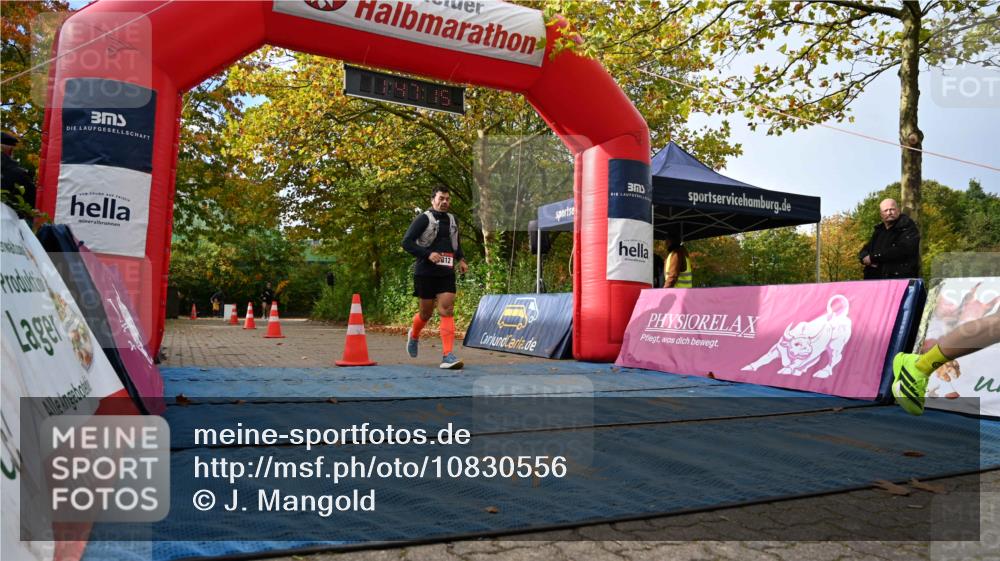 11.10.2026 - Bramfelder Halbmarathon 2026 J. Mangold http://msf.ph/oto/10830556 11.10.2026 11:17:13 Laufen 713, 812 meine-sportfotos.de