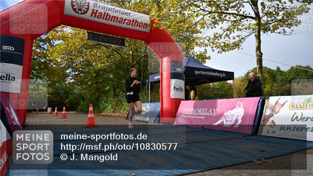 11.10.2026 - Bramfelder Halbmarathon 2026 J. Mangold http://msf.ph/oto/10830577 11.10.2026 11:17:20 Laufen 372 meine-sportfotos.de