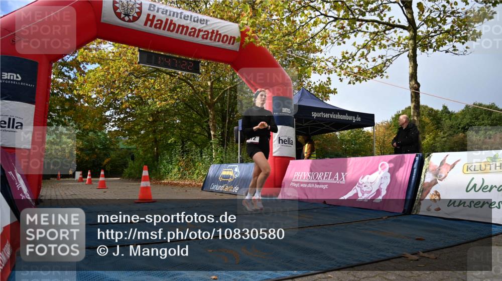 11.10.2026 - Bramfelder Halbmarathon 2026 J. Mangold http://msf.ph/oto/10830580 11.10.2026 11:17:21 Laufen 372 meine-sportfotos.de