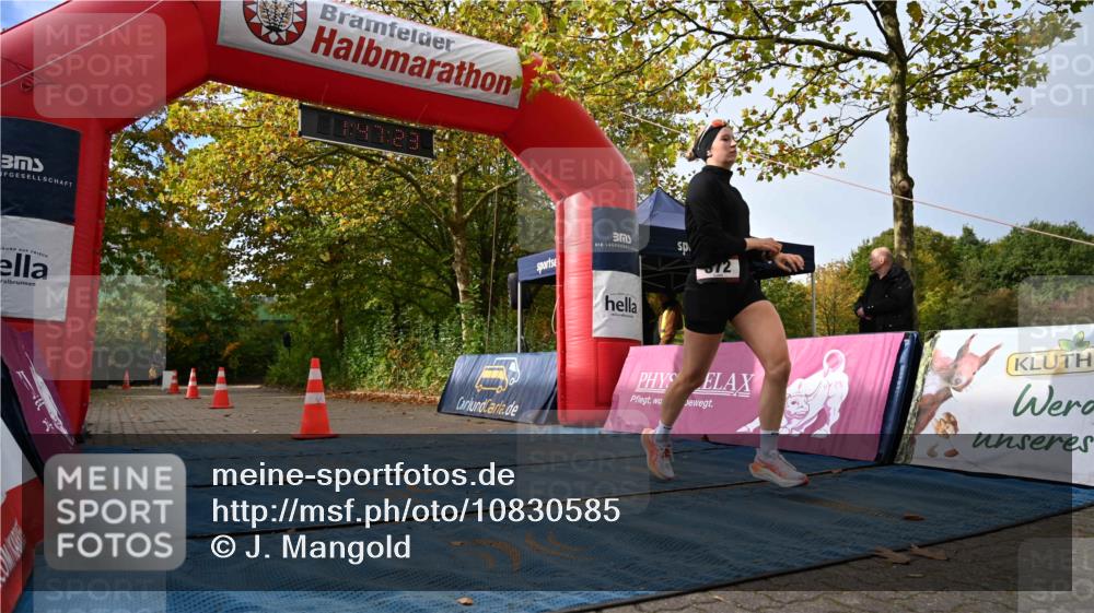 11.10.2026 - Bramfelder Halbmarathon 2026 J. Mangold http://msf.ph/oto/10830585 11.10.2026 11:17:21 Laufen 372 meine-sportfotos.de