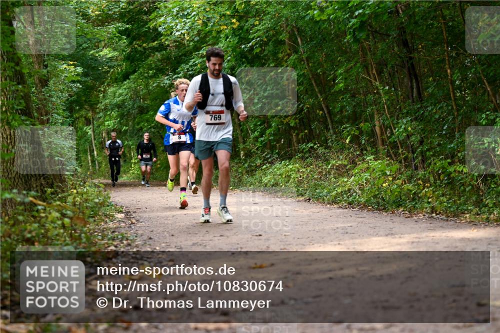 11.10.2026 - Bramfelder Halbmarathon 2026 Dr. Thomas Lammeyer http://msf.ph/oto/10830674 11.10.2026 11:14:03 Laufen 75, 8, 769 meine-sportfotos.de