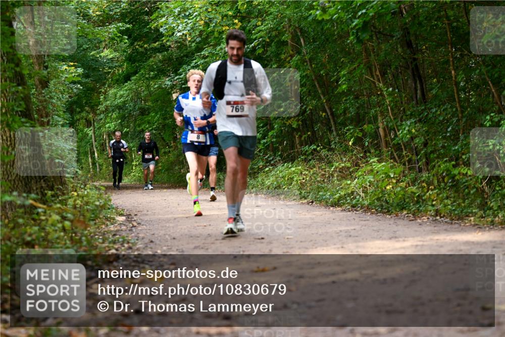 11.10.2026 - Bramfelder Halbmarathon 2026 Dr. Thomas Lammeyer http://msf.ph/oto/10830679 11.10.2026 11:14:04 Laufen 75, 8, 769 meine-sportfotos.de