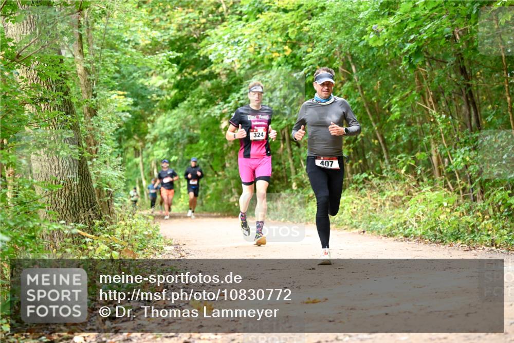 11.10.2026 - Bramfelder Halbmarathon 2026 Dr. Thomas Lammeyer http://msf.ph/oto/10830772 11.10.2026 11:14:29 Laufen 407 meine-sportfotos.de