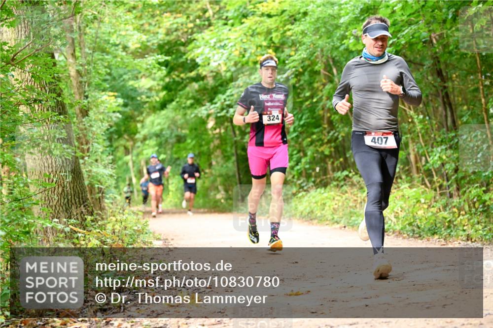 11.10.2026 - Bramfelder Halbmarathon 2026 Dr. Thomas Lammeyer http://msf.ph/oto/10830780 11.10.2026 11:14:30 Laufen 324, 407 meine-sportfotos.de