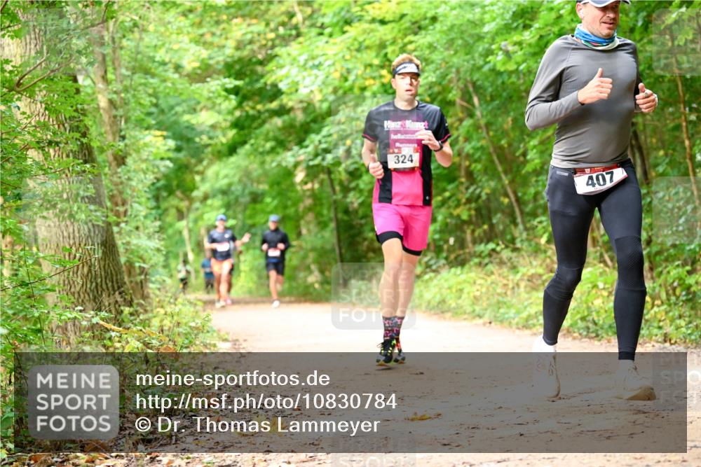 11.10.2026 - Bramfelder Halbmarathon 2026 Dr. Thomas Lammeyer http://msf.ph/oto/10830784 11.10.2026 11:14:30 Laufen 324, 407 meine-sportfotos.de