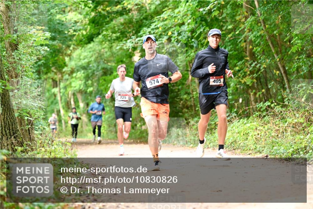 11.10.2026 - Bramfelder Halbmarathon 2026 Dr. Thomas Lammeyer http://msf.ph/oto/10830826 11.10.2026 11:14:34 Laufen 225, 574, 405 meine-sportfotos.de