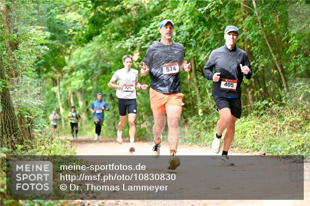 11.10.2026 - Bramfelder Halbmarathon 2026 Dr. Thomas Lammeyer http://msf.ph/oto/10830830 11.10.2026 11:14:34 Laufen 225, 7, 574, 405 meine-sportfotos.de