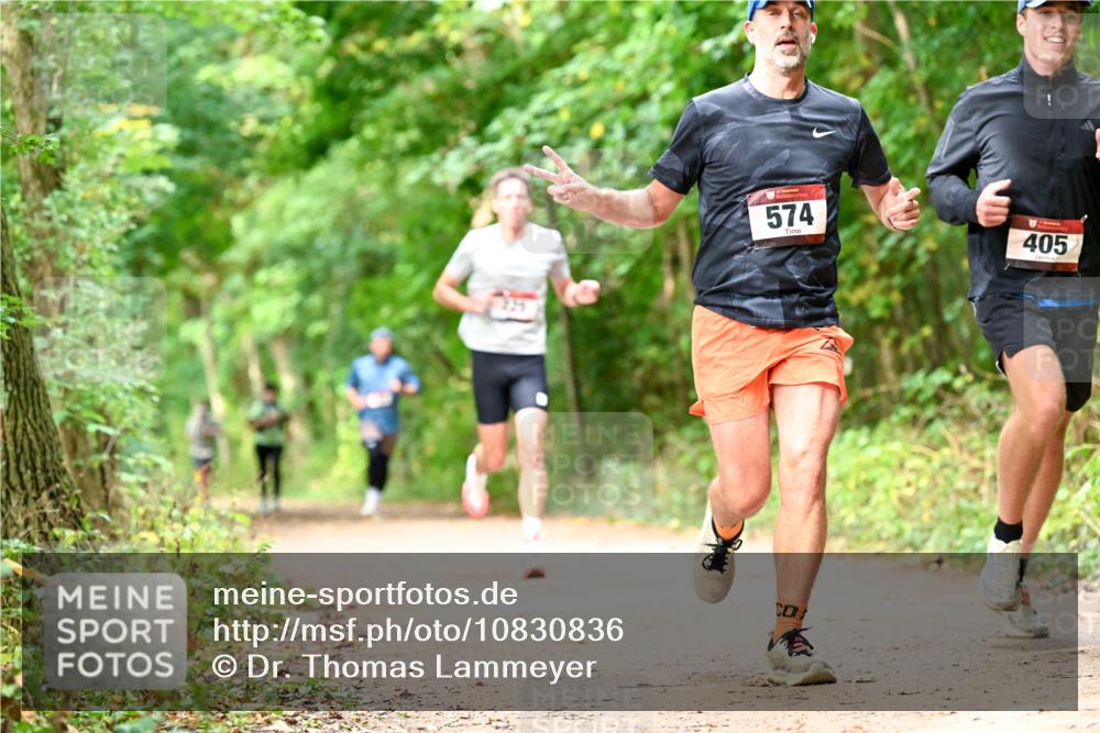 11.10.2026 - Bramfelder Halbmarathon 2026 Dr. Thomas Lammeyer http://msf.ph/oto/10830836 11.10.2026 11:14:35 Laufen 225, 574, 405 meine-sportfotos.de