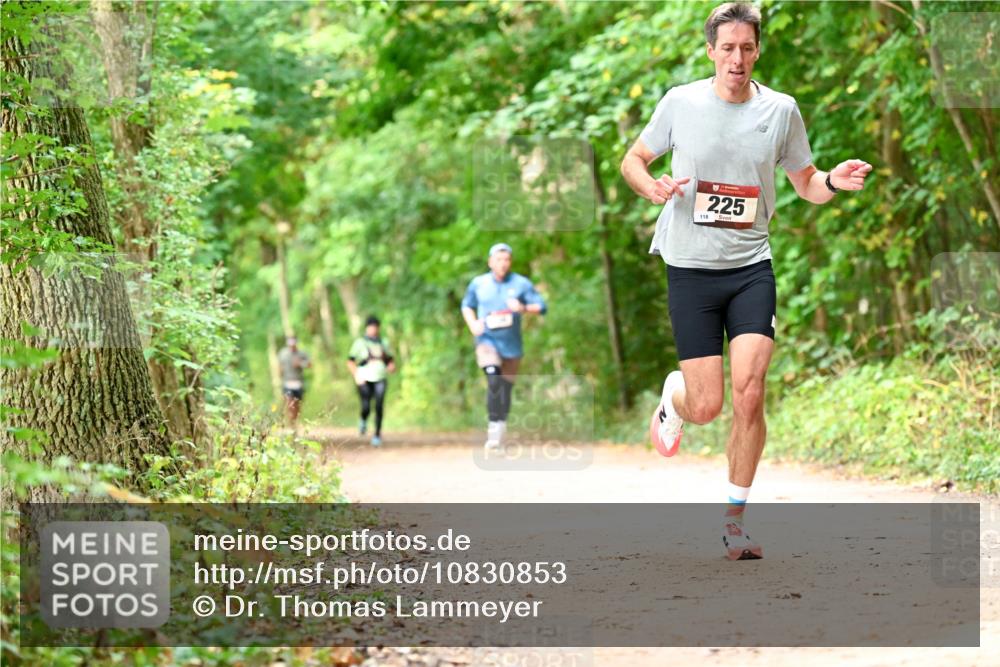 11.10.2026 - Bramfelder Halbmarathon 2026 Dr. Thomas Lammeyer http://msf.ph/oto/10830853 11.10.2026 11:14:37 Laufen 225 meine-sportfotos.de