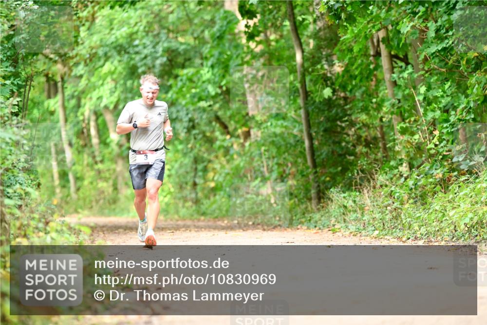 11.10.2026 - Bramfelder Halbmarathon 2026 Dr. Thomas Lammeyer http://msf.ph/oto/10830969 11.10.2026 11:14:46 Laufen  meine-sportfotos.de