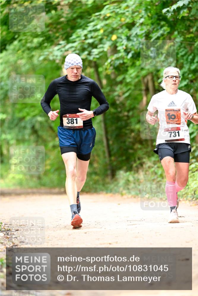 11.10.2026 - Bramfelder Halbmarathon 2026 Dr. Thomas Lammeyer http://msf.ph/oto/10831045 11.10.2026 11:15:13 Laufen 0000, 381, 10, 14, 731 meine-sportfotos.de