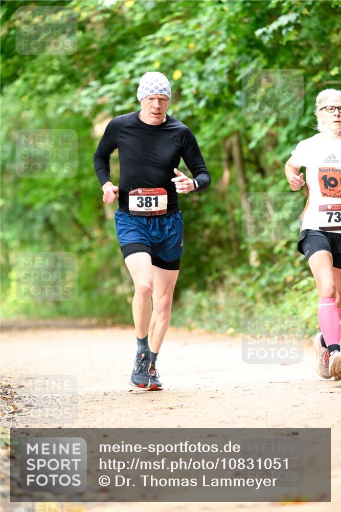 11.10.2026 - Bramfelder Halbmarathon 2026 Dr. Thomas Lammeyer http://msf.ph/oto/10831051 11.10.2026 11:15:13 Laufen 000, 35, 381, 10, 73 meine-sportfotos.de