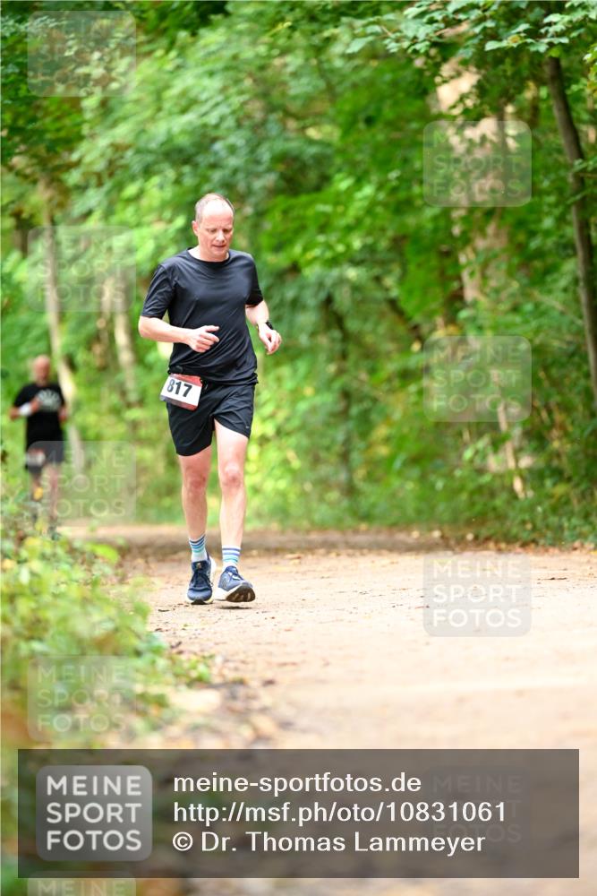 11.10.2026 - Bramfelder Halbmarathon 2026 Dr. Thomas Lammeyer http://msf.ph/oto/10831061 11.10.2026 11:15:16 Laufen 817 meine-sportfotos.de