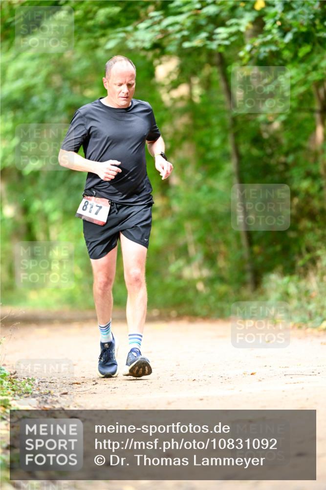 11.10.2026 - Bramfelder Halbmarathon 2026 Dr. Thomas Lammeyer http://msf.ph/oto/10831092 11.10.2026 11:15:18 Laufen 817 meine-sportfotos.de