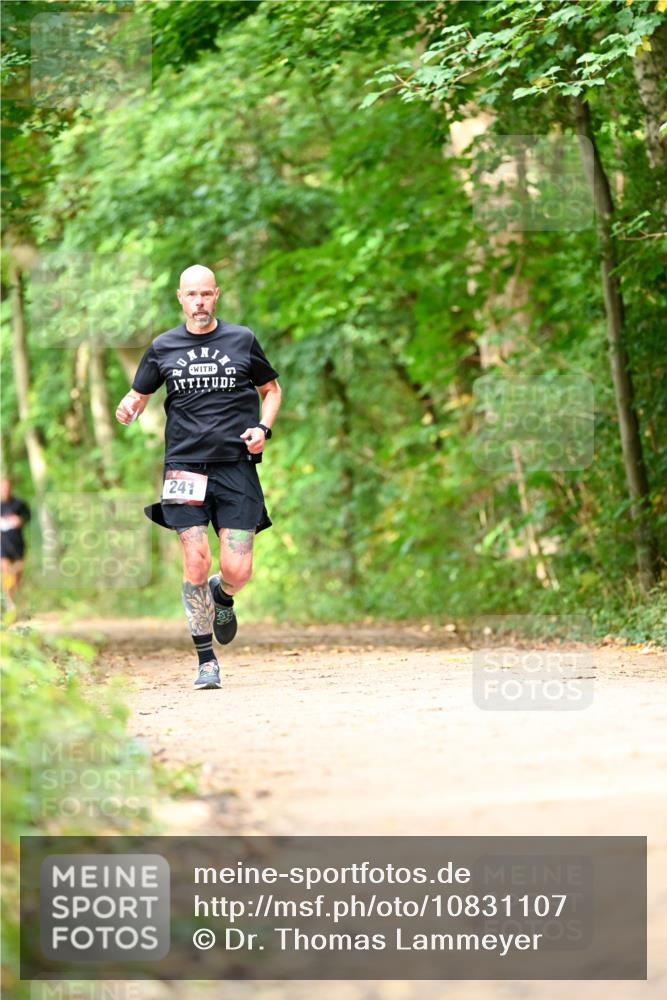 11.10.2026 - Bramfelder Halbmarathon 2026 Dr. Thomas Lammeyer http://msf.ph/oto/10831107 11.10.2026 11:15:24 Laufen 24, 241 meine-sportfotos.de