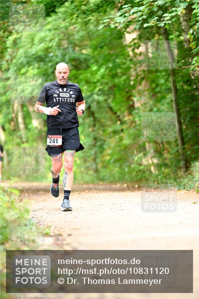 11.10.2026 - Bramfelder Halbmarathon 2026 Dr. Thomas Lammeyer http://msf.ph/oto/10831120 11.10.2026 11:15:25 Laufen 241 meine-sportfotos.de
