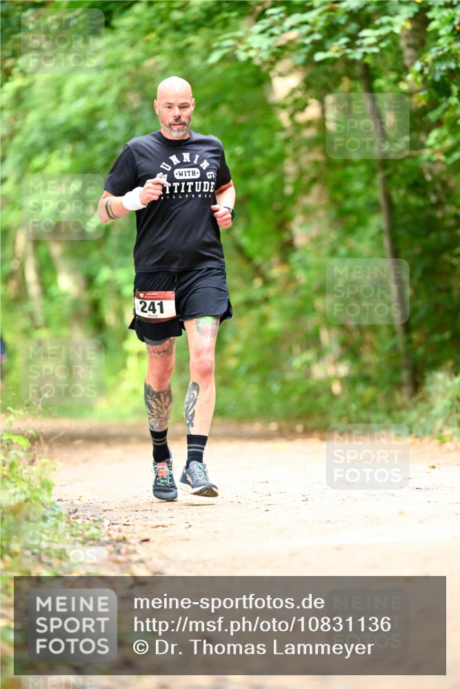 11.10.2026 - Bramfelder Halbmarathon 2026 Dr. Thomas Lammeyer http://msf.ph/oto/10831136 11.10.2026 11:15:26 Laufen 241 meine-sportfotos.de
