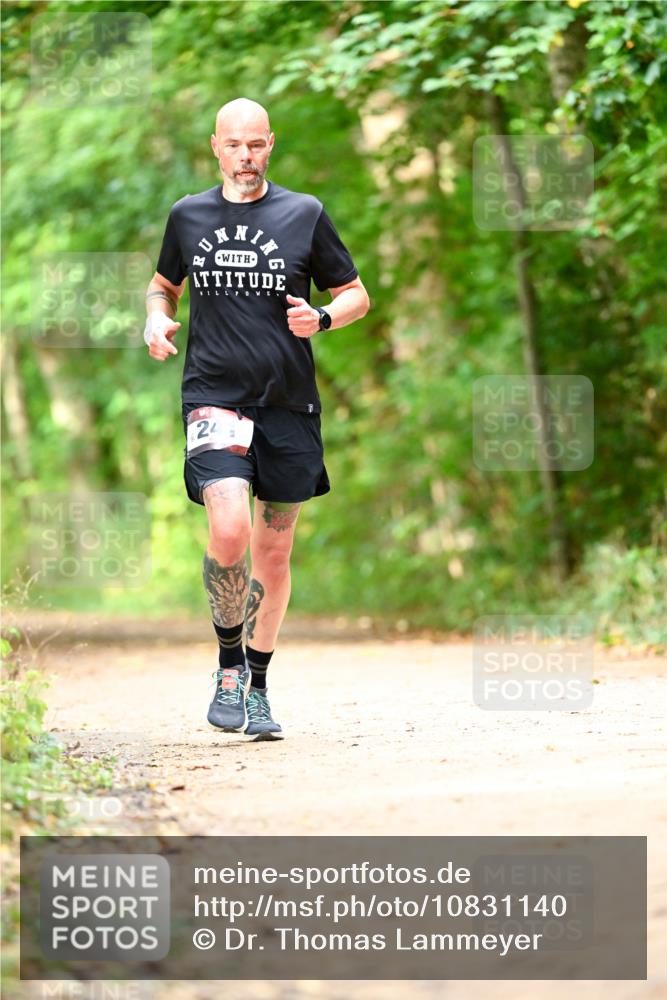 11.10.2026 - Bramfelder Halbmarathon 2026 Dr. Thomas Lammeyer http://msf.ph/oto/10831140 11.10.2026 11:15:26 Laufen 24 meine-sportfotos.de