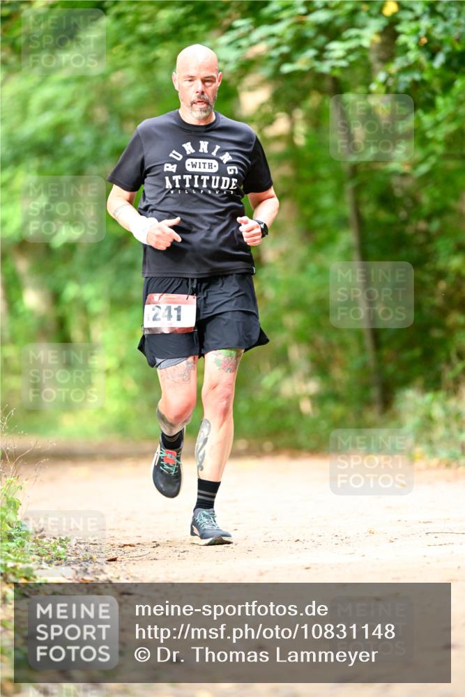 11.10.2026 - Bramfelder Halbmarathon 2026 Dr. Thomas Lammeyer http://msf.ph/oto/10831148 11.10.2026 11:15:27 Laufen 241 meine-sportfotos.de